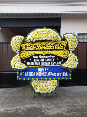 Papan Bunga Duka di Nganganaumala